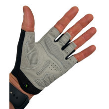 Load image into Gallery viewer, CC-UK Short Fingered Gel Mens Cycling Gloves (Red / Black)