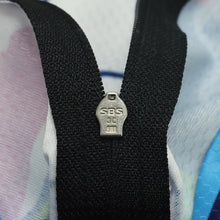 Load image into Gallery viewer, york-fnk-sleeveless7