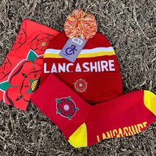 Load image into Gallery viewer, lanc-snood-sox-mug-gb
