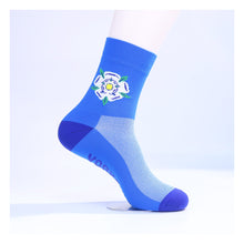 Load image into Gallery viewer, york-rose-socks-1
